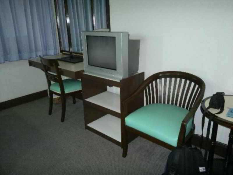 Amarin Nakorn Hotel Phitsanulok Esterno foto
