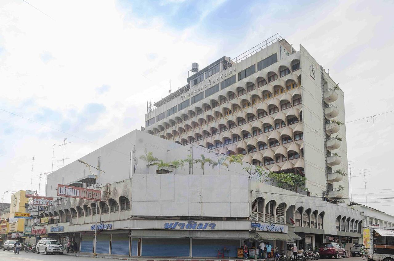 Amarin Nakorn Hotel Phitsanulok Esterno foto